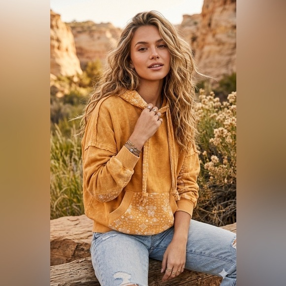 Sweaters - Stylish Mustard Hoodie